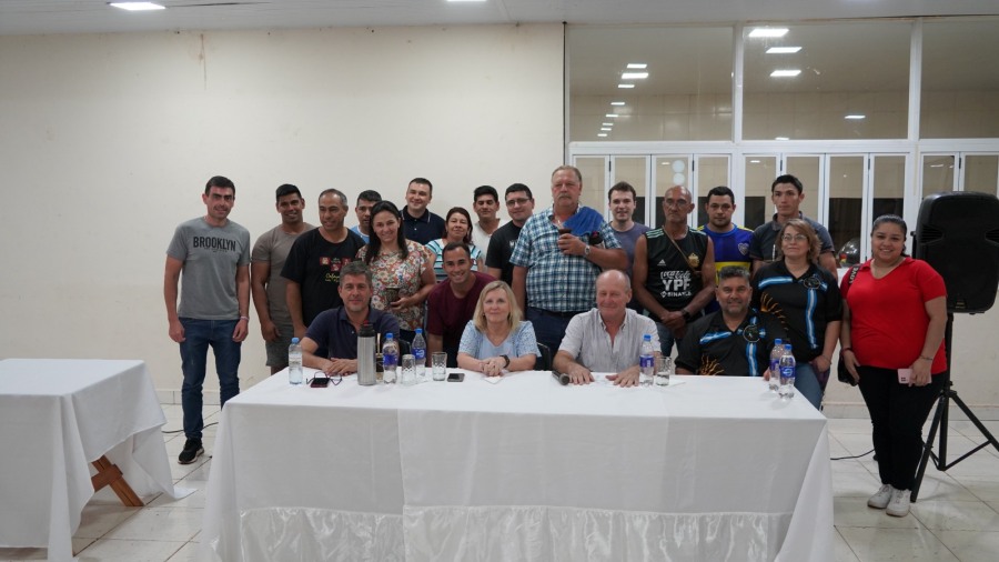 Apóstoles: Se presentó oficialmente la Peña Folclórica de la Fiesta Nacional e Internacional de la Yerba Mate