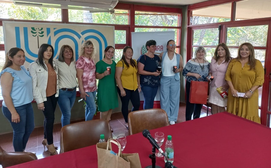 "Es importante reconocer a las mujeres y visibilizarlas en el rol que cumplen dentro de la ruralidad en todo el territorio"<br>&nbsp;<br>&nbsp;