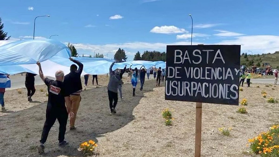 Predio en el Lago Moreno: Petri anunció el desalojo de mapuches de tierras del Ejército en Bariloche