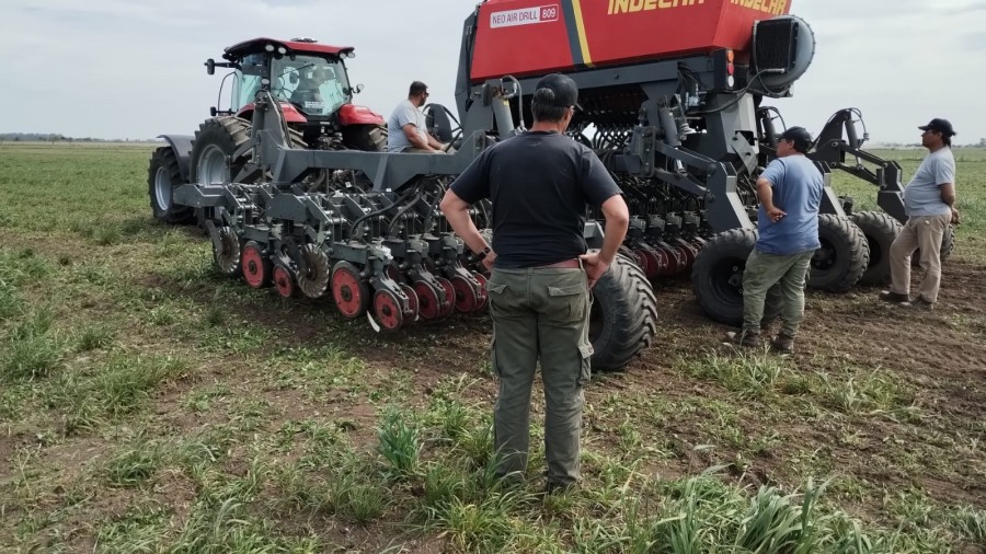 INDECAR desarrolló un dosificador que cambia las reglas de la siembra: Control absoluto, línea por línea