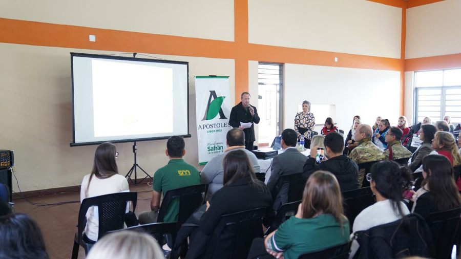 Apóstoles: Hubo una capacitación docente para el "Desarrollo de Habilidades Metalingüísticas"