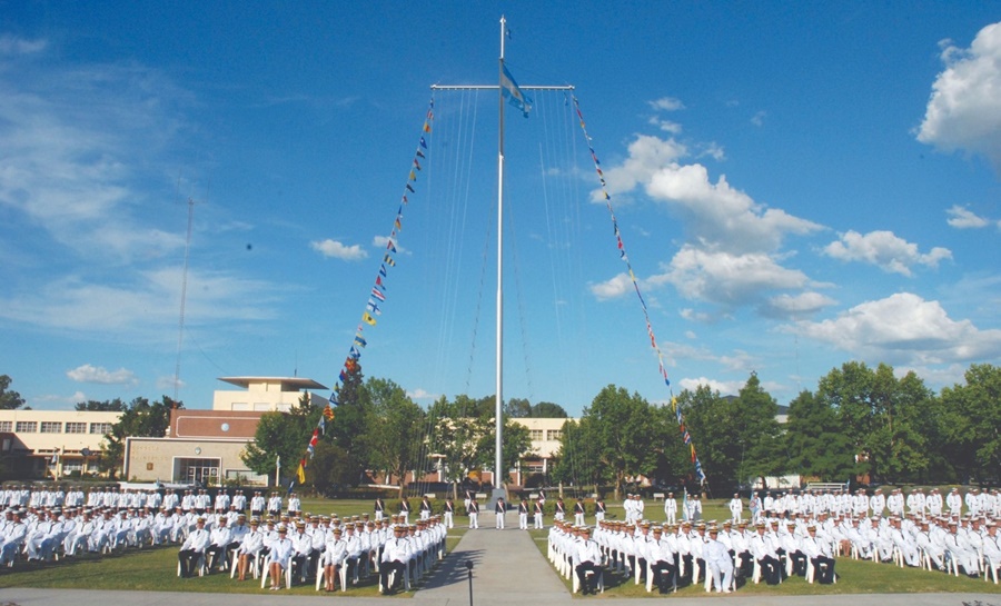 Prefectura Naval Argentina extendió la inscripción a sus Escuelas de Oficiales y Suboficiales