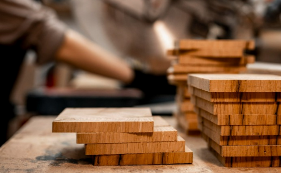 La industria PyME creció 7,3% interanual en Diciembre, en tanto, el año cerró con una caída acumulada del 9,8%