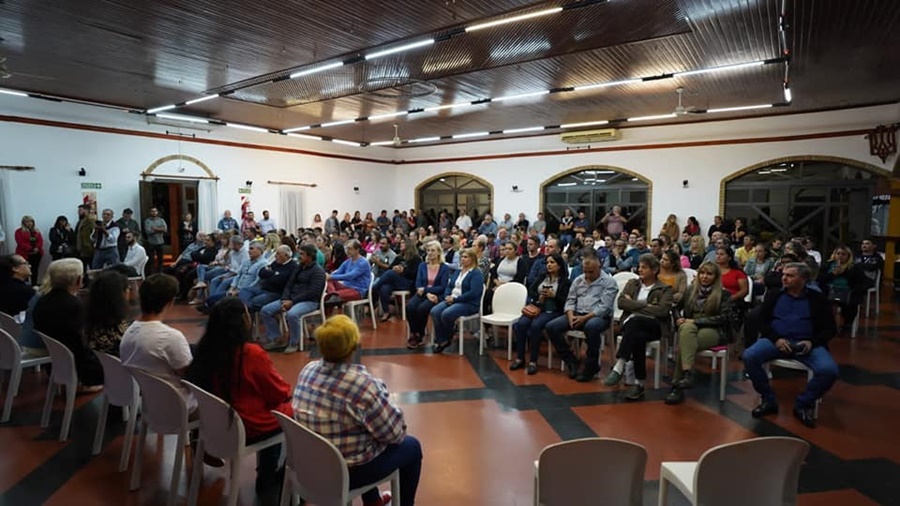 Apóstoles: En una charla con comerciantes del Municipio, destacaron las distintas herramientas municipales y provinciales con las que cuenta el sector