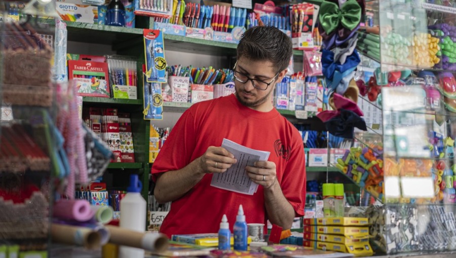Posadas: Desde las librerías destacan los precios estables de los útiles escolares en el mes de Enero, comerciantes señalan que “se mantienen, y hasta en algunos casos bajan según vemos con los proveedores”