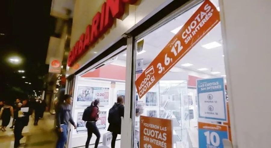 Cuotas buscan dinamizar consumo: La industria en alerta, cae la actividad y el crédito, y aguardan por el Ahora 30