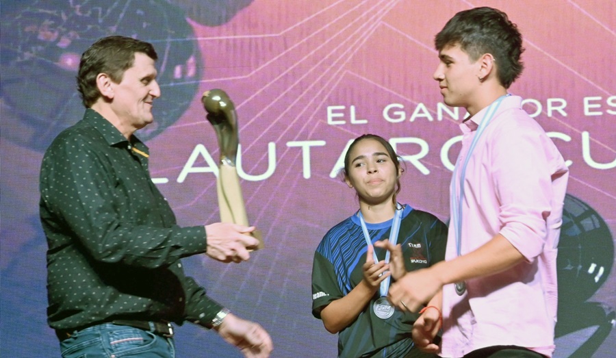 El Ministro Adolfo Safrán participó de una nueva edición de la Fiesta del Deporte Misionero