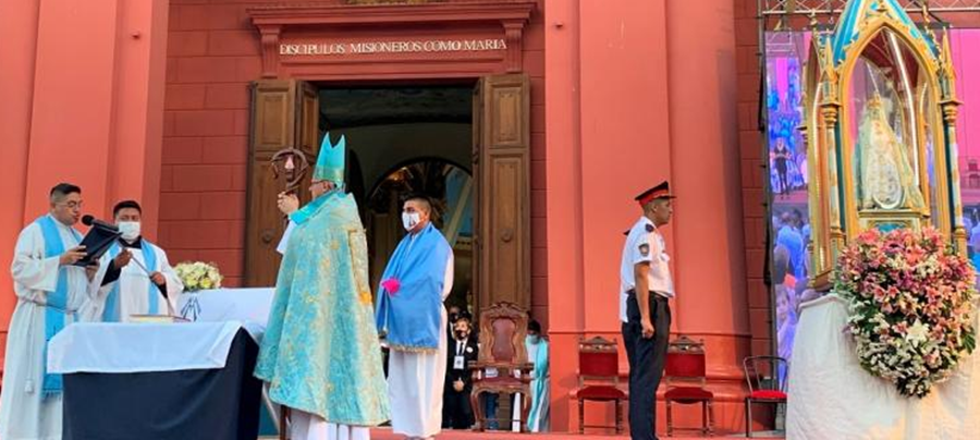 En Catamarca, miles de devotos veneran a la Virgen del Valle