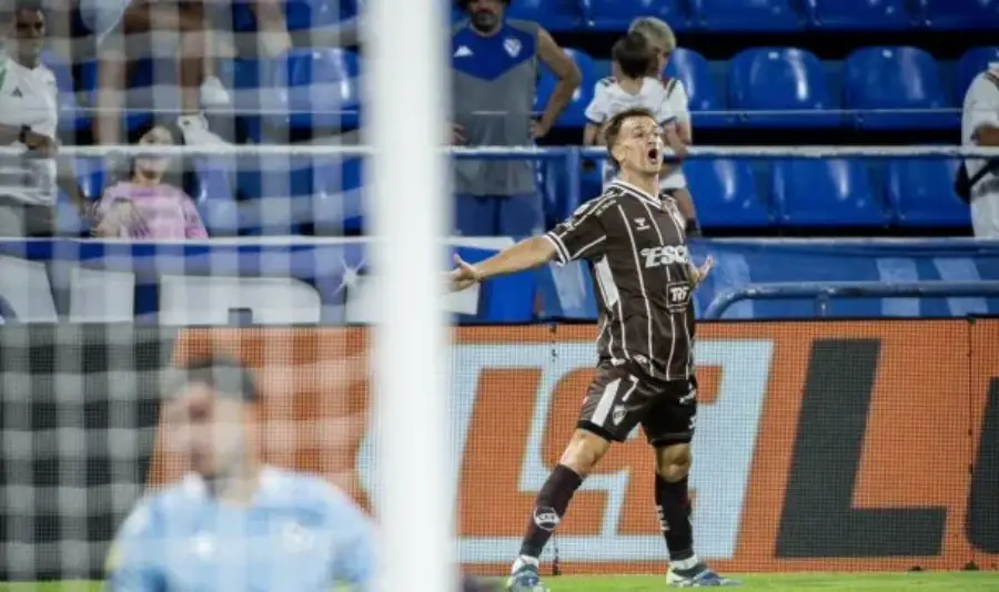 Torneo Apertura 2025 de la Liga Profesional de Fútbol: Vélez Sarsfield cayó sobre la hora con Platense y sumó su segunda derrota