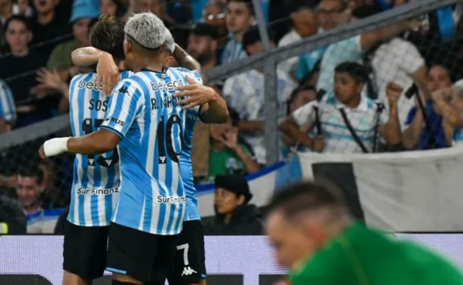 Liga Profesional de Fútbol: Racing Club venció a River Plate por 1 a 0 y lo complicó en su pase a la Copa Libertadores