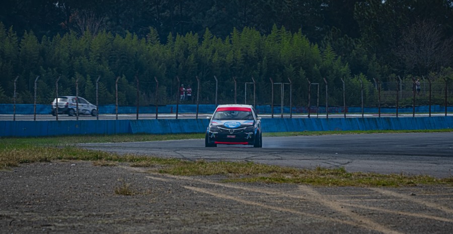 Clase 3 del Turismo Pista en Rosario: Luciano Viana terminó 18 en la final de la Clase 3