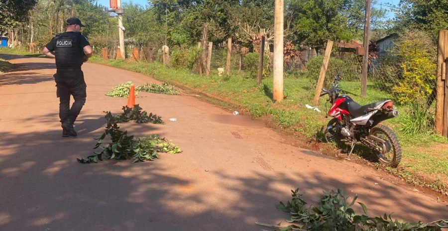 Eldorado: Siniestro vial con una víctima fatal de 45 años, circulaba en una motocicleta cuando por causas que se tratan de establecer, habría colisionado contra un poste de cemento