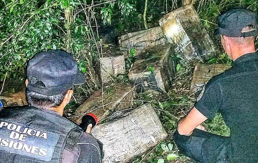 Operativo de seguridad rural: Policías de Misiones incautaron casi 400 kilos de marihuana en la localidad de General Urquiza