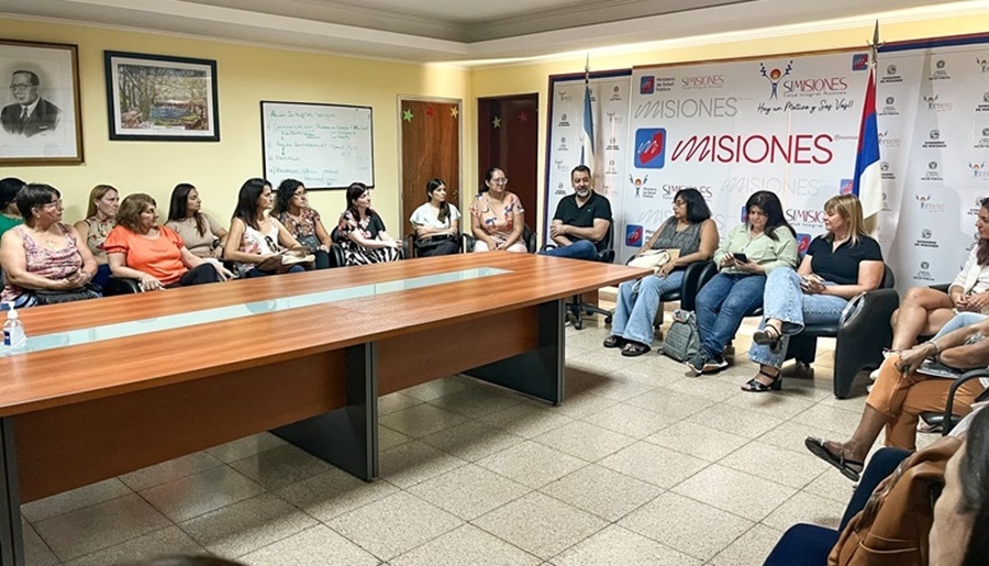 Misiones: Red de Concejalas Renovadoras se reunieron con el Ministro de Salud Pública