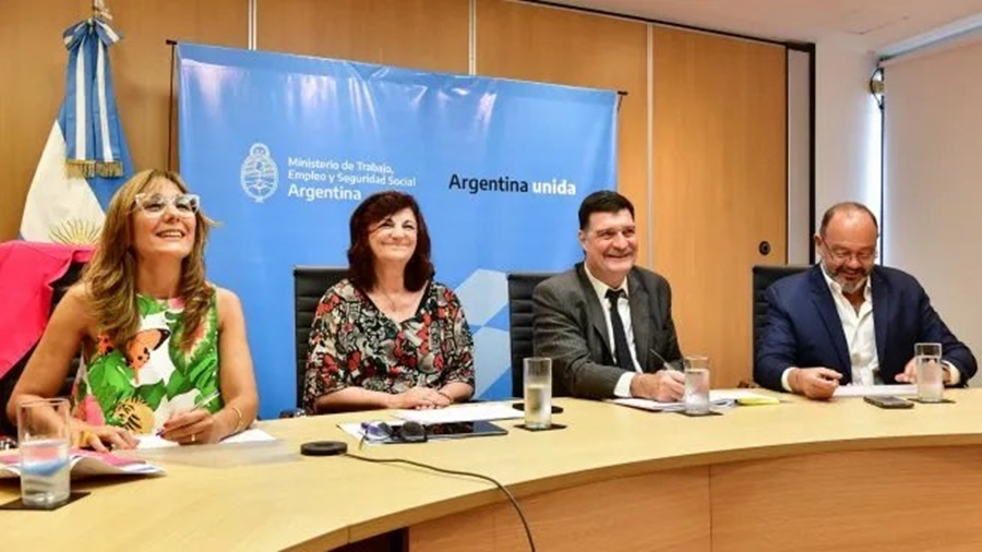 El Consejo del Salario fijó suba del 26,6% hasta Junio: el Salario Mínimo llegará a 87.987 pesos