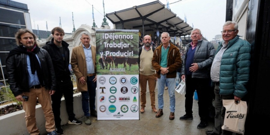 “Tuvimos reunión con SENASA y dijeron que este producto no lo tienen habilitado”, dijeron los productores misioneros sobre el insumo que les ofrecen para reemplazar el Glifosato