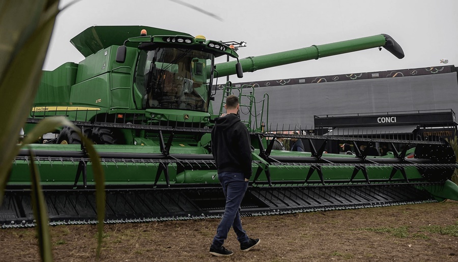 En Agroactiva, hubo pedidos de créditos por 82.866 millones de pesos para comprar maquinaria