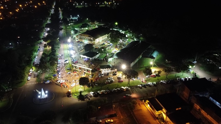 La Primer Expo Car Apóstoles de “Los de Fierro”: Tuvo fines solidarios, recibió 208 vehículos entre clásicos, antiguos, modificados y especiales
