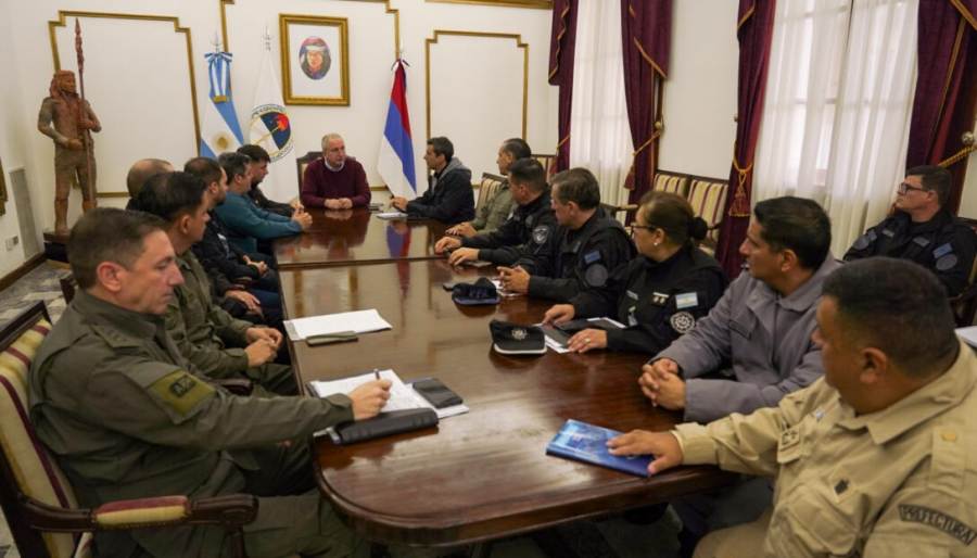 Posadas: El Comité de Crisis ordenó el despeje de la protesta policial y la restitución de los bienes del Estado