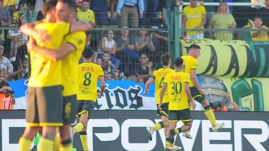 Copa Liga Profesional de Fútbol: Defensa y Justicia venció a Estudiantes de La Plata y se metió en zona de clasificación
