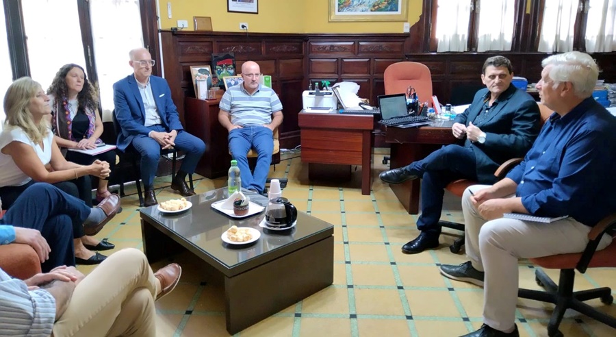 El Ministro de Hacienda Adolfo Safrán se reunion con representantes de la Confederación Económica de Misiones