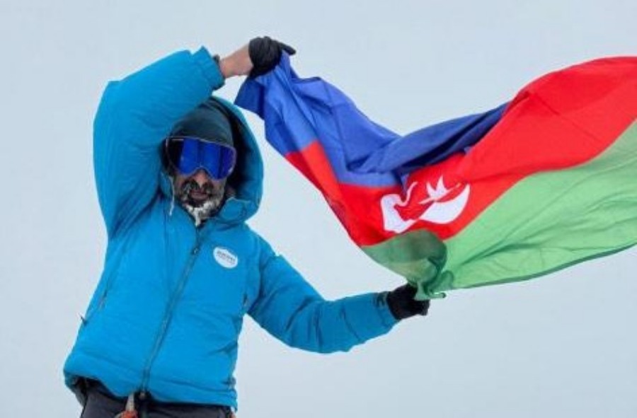 Un alpinista azerbaiyano conquista el noveno pico más alto del mundo