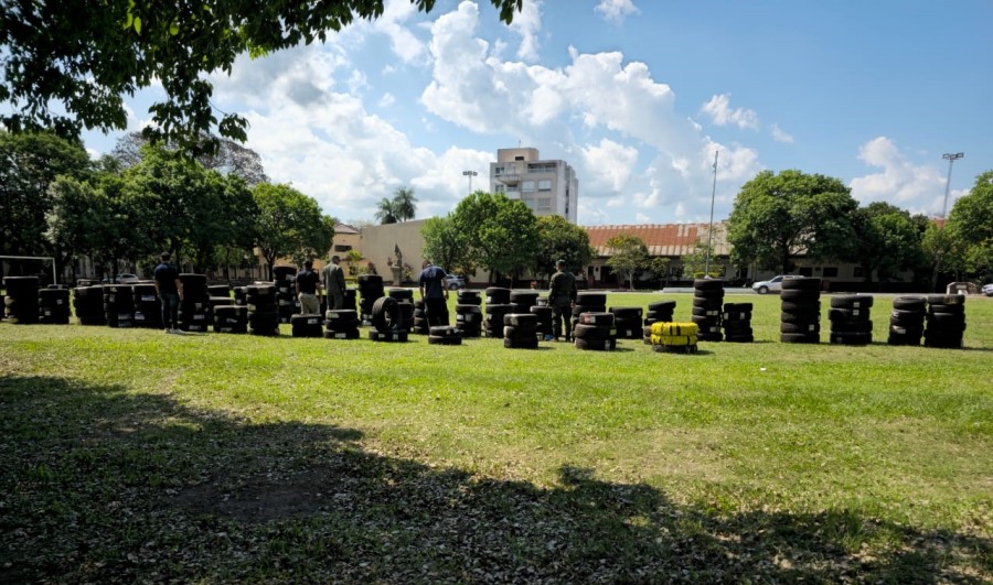 Gendarmería Nacional secuestró 452 neumáticos, la mercadería de contrabando era enviada por encomiendas hacia la provincia de Buenos Aires