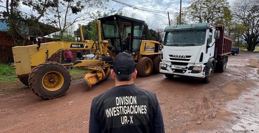Estafa millonaria a empresa constructora en la ciudad misionera de Posadas: Investigadores recuperaron un camión y una motoniveladora