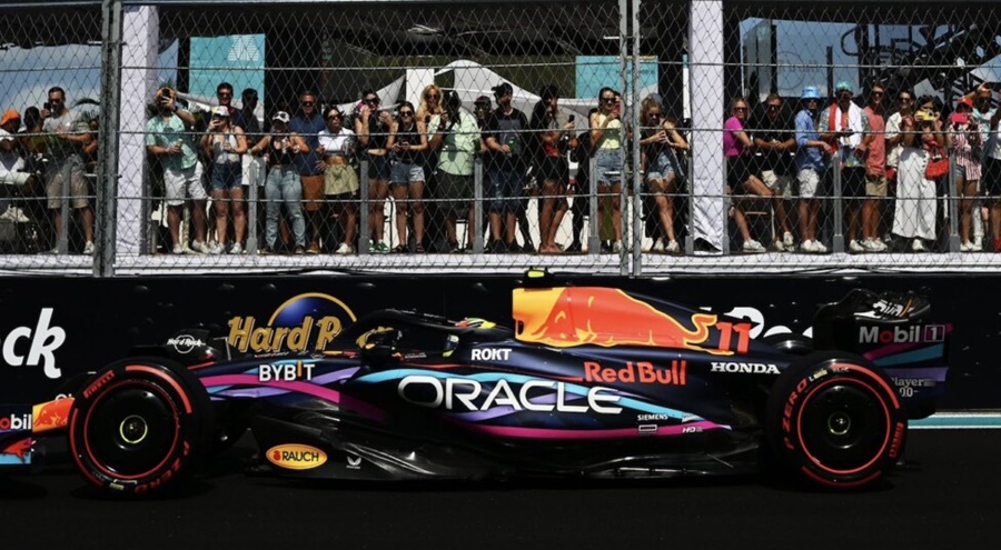 Fórmula 1 en Miami: Sergio "Checo" Pérez consigue la “Pole” con el Red Bull, Fernando Alonso fue segundo con Aston Martin, Carlos Sainz con Ferrari tercero y Kevin Magnussen con el Haas cuatro