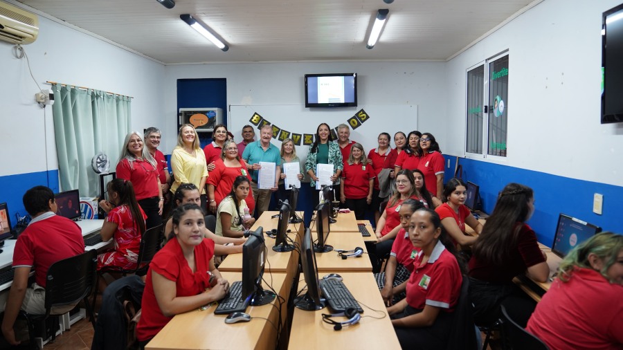 Firma de Convenio de Cooperación entre el Consejo General de Educación de la provincia de Misiones y la Municipalidad de la ciudad de Apóstoles