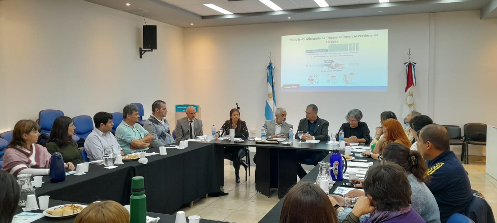 Se firmó el convenio para realizar la 2ª edición de la Diplomatura en Abordaje Socio-Comunitario del Trabajo Infantil y Adolescente 2023 en Córdoba