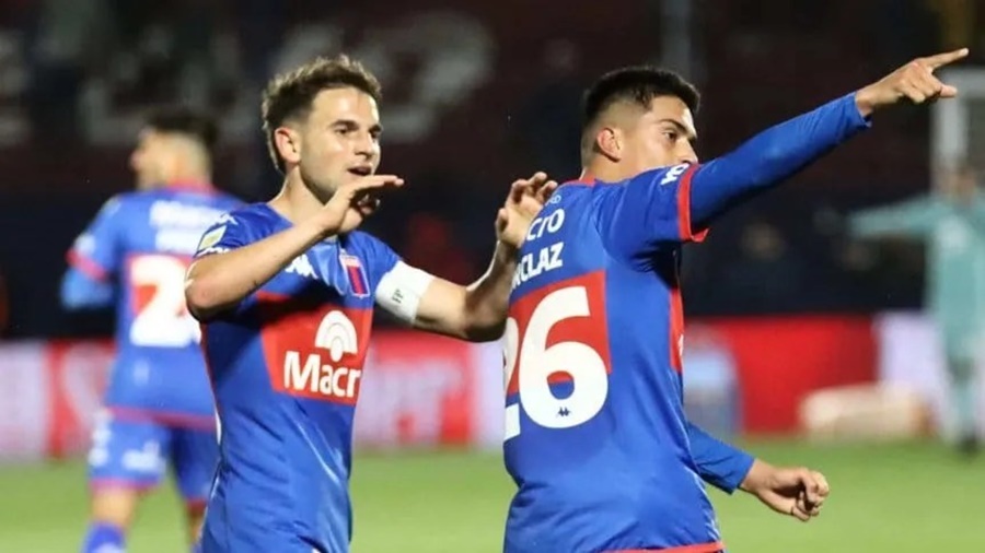 En un duelo con polémicas, Tigre venció a Godoy Cruz y sale de la zona de descenso, en la Copa de la Liga Profesional de Fútbol