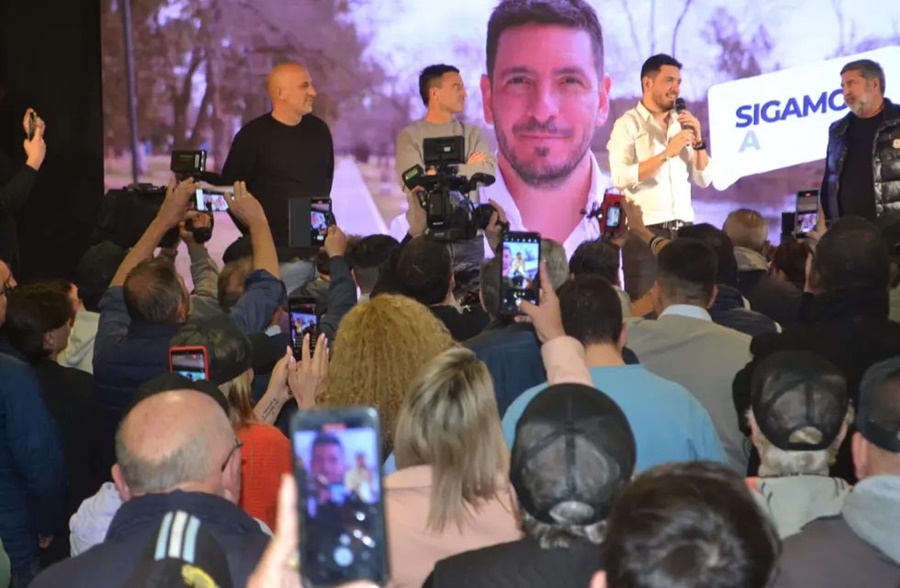 Córdoba: Elecciones en la ciudad de Río Tercero, contundente triunfo del radical de Juntos por el Cambio Marcos Ferrer que logra su reelección, rozó el 50% de los votos