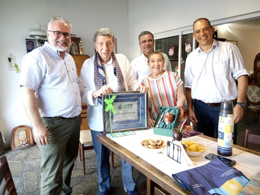 El INYM reconoció la trayectoria de Luis Landriscina y su aporte a la difusión de la cultura matera