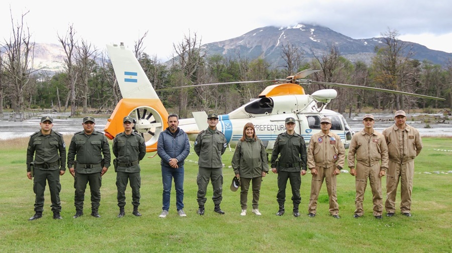 La Ministra de Seguridad de la Nación, la Dra. Patricia Bullrich visitó al “Grupo Cocoví” de Gendarmería Nacional ubicado en un lugar inhóspito de Santa Cruz