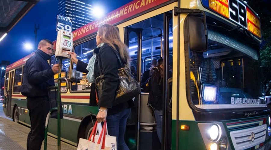 El Ministerio de Trabajo de Nación dictará la conciliación obligatoria en el paro de colectivos
