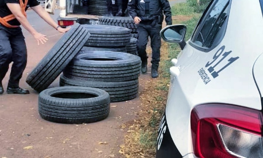 Misiones: Secuestraron más de 6.000.000 pesos en neumáticos de contrabando en el Municipio de Montecarlo