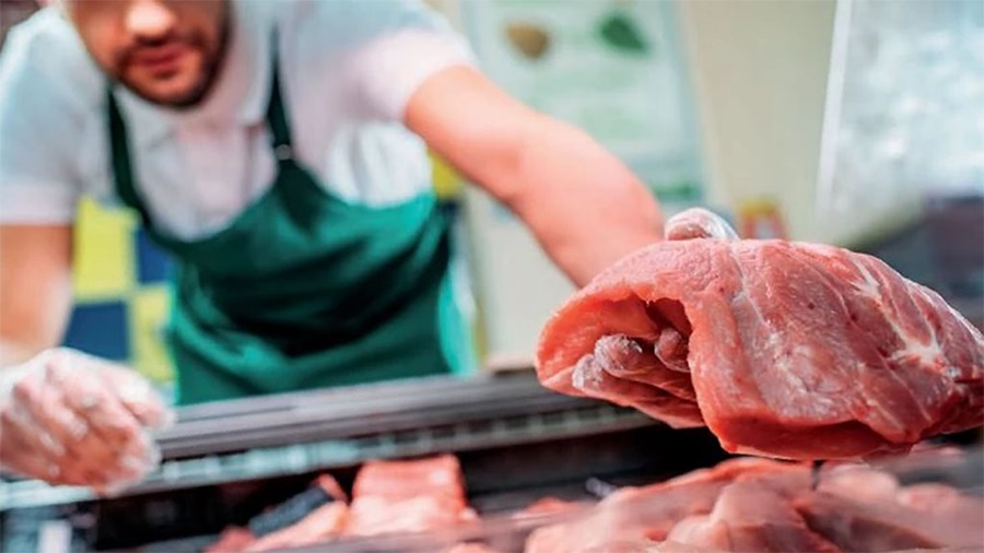 En el mostrador, el cerdo financia al novillo