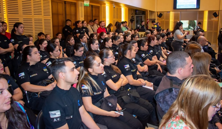 Efectivos de la Policía de Misiones participaron en una jornada de capacitación técnica enfocada en la prevención y actuación contra el Delito de Trata y Explotación de Personas