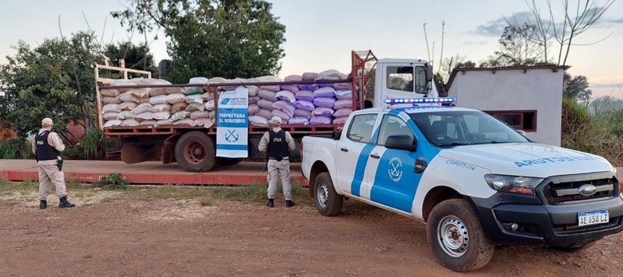 Prefectura Naval Argentina secuestró más de 11.000 kilos de soja en Misiones