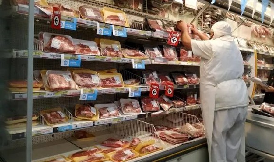 Impacto en la inflación: Los precios de la carne subieron hasta 20% tras la implementación del dólar maíz