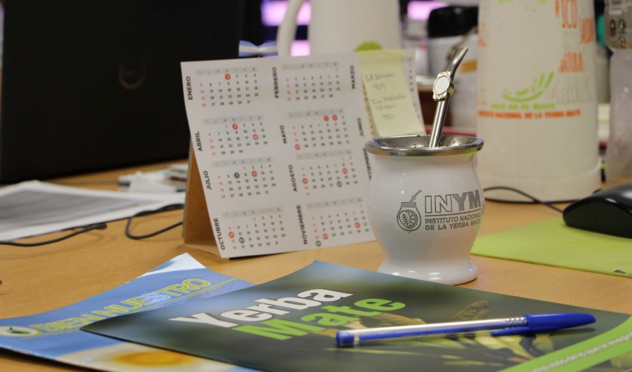 Convocatoria de las Becas del INYM 2025 para alumnos de Nivel Medio de Establecimientos con Orientación Agraria