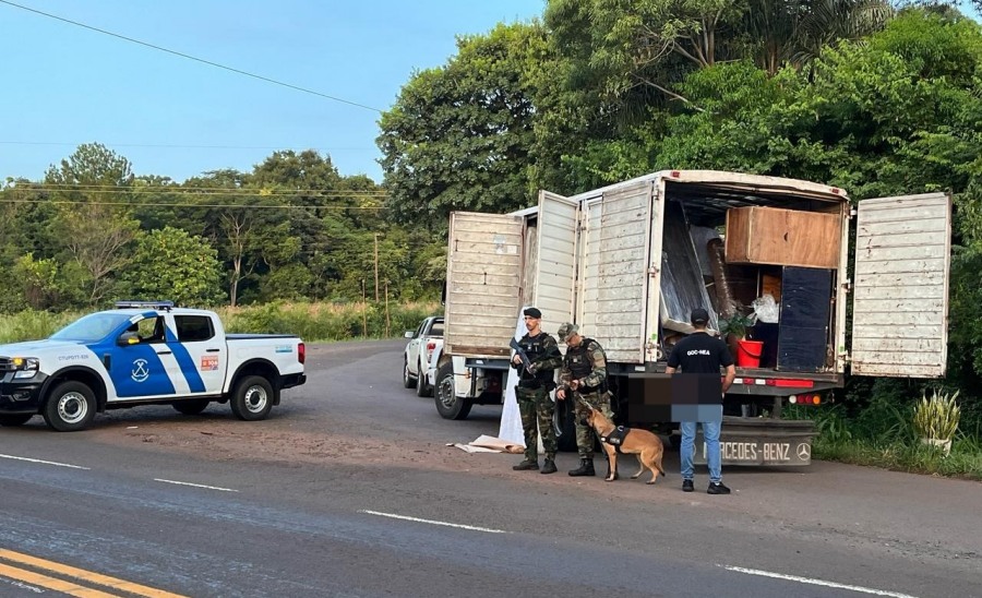 Megaoperativo en la frontera misionera: Prefectura Naval Argentina desarticuló una maniobra millonaria de narcotráfico