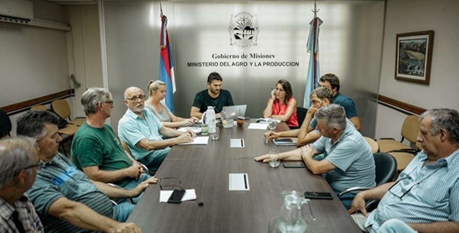 Misiones: La COPROTÉ recibió a productores tealeros autoconvocados