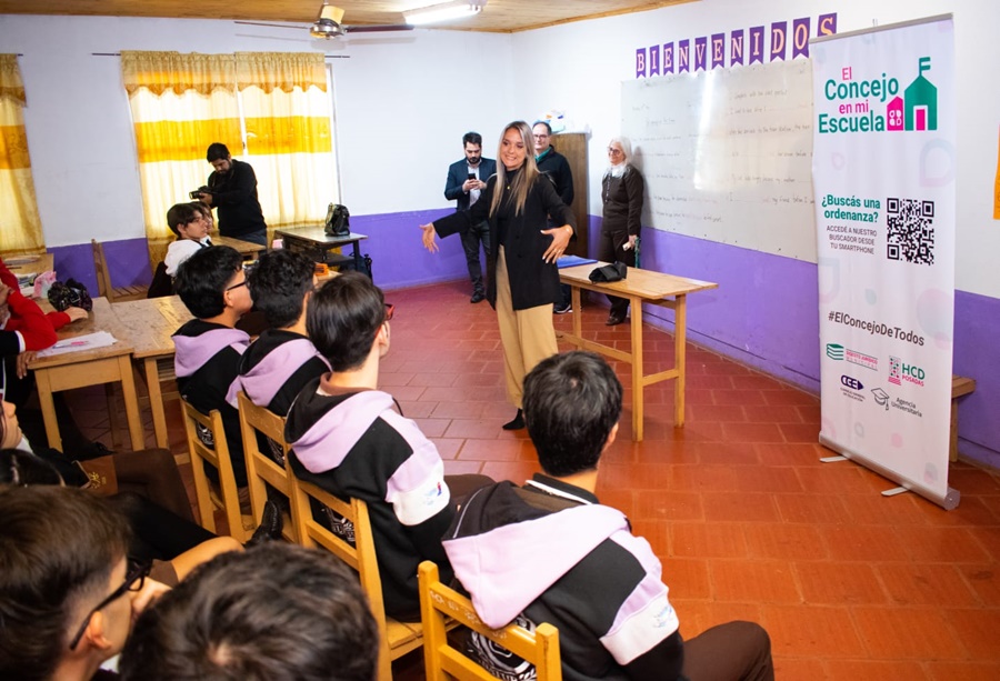 Posadas: El Honorable Concejo Deliberante nuevamente visita a las escuelas