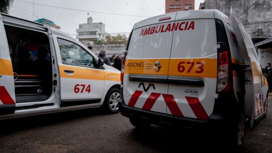 El Gobierno de Misiones entregó nuevas ambulancias a los Municipios de; Puerto Piray, 9 de Julio y Azara e insumos a centros asistenciales de la provincia