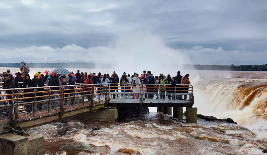 La ciudad misionera de Puerto Iguazú en el top tres de los destinos más elegidos por turistas, hospedó en el mes de Junio a 42.654 visitantes