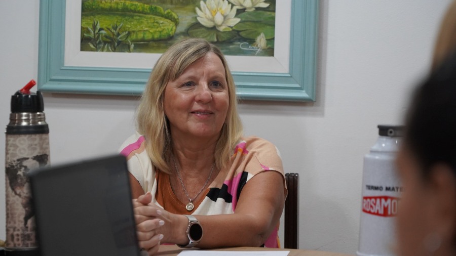 Reunión de Trabajo entre la Intendente de    Apóstoles, María Eugenia Safrán y la Presidente del del Consejo de Profesionales en Educación Física de Misiones, Yolanda Andino