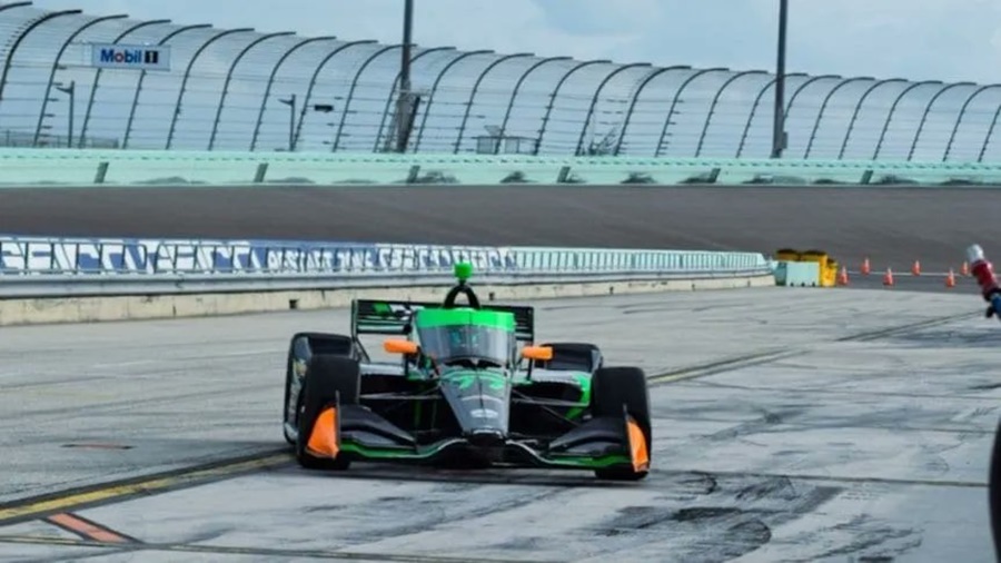 IndyCar: Agustín Canapino, el más rápido en la segunda jornada de entrenamientos