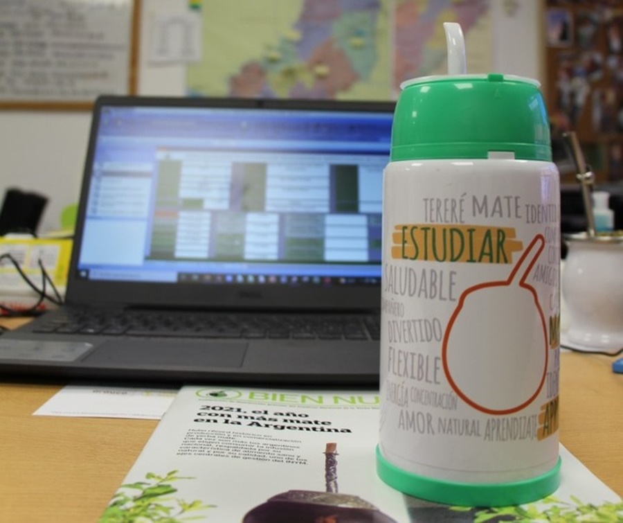 Respaldar a hijos de productores y trabajadores rurales del sector yerbatero: Más de 500 jóvenes becados por el INYM en el ciclo 2023